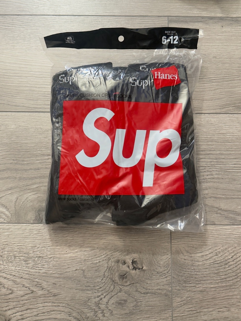 Supreme Hanes Socks Mens Size 6-12 Black Cushion Crew Mid Calf 4 Pairs Pack New